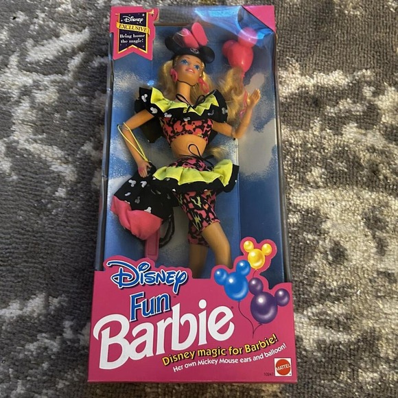 Mattel Barbie Disney Fun Disney Exclusive Vintage 1992 (NEW)